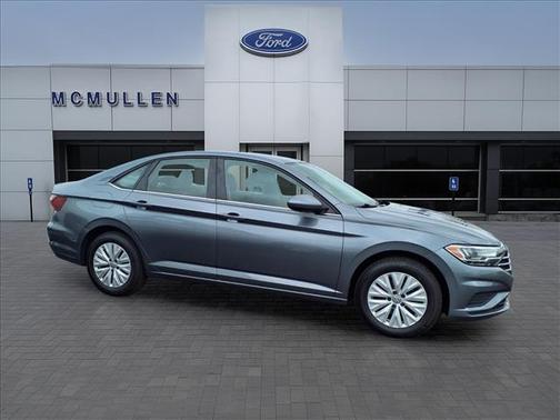 Platinum Gray Metallic 2019 Volkswagen Jetta 1.4T S