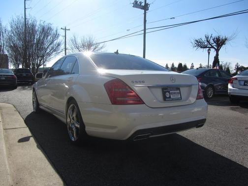 2011 Mercedes-Benz S-Class 4dr Sdn S 550 RWD