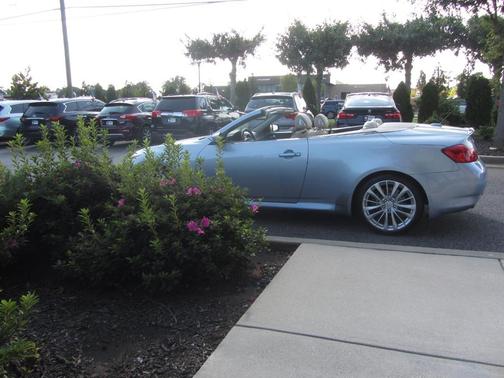 2012 INFINITI G37 Base