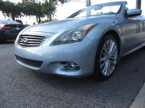 2012 INFINITI G37 Base