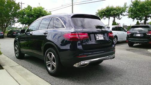 Blue 2019 Mercedes-Benz GLC 300 Base