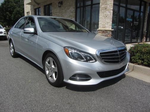 2014 Mercedes-Benz E-Class 4MATIC