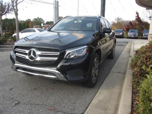 2019 Mercedes-Benz GLC 300 Base