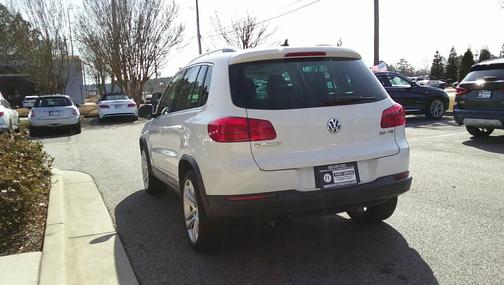 2012 Volkswagen Tiguan SEL