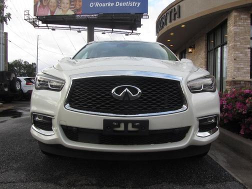 2018 INFINITI QX60 Base