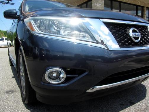 2013 Nissan Pathfinder SL