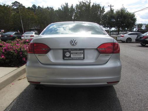 2014 Volkswagen Jetta Auto SEL