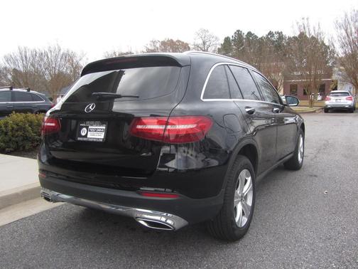 2018 Mercedes-Benz GLC 300 Base