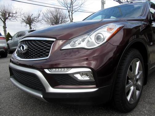 2017 INFINITI QX50 Base