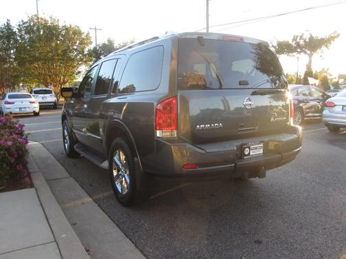 2011 Nissan Armada Platinum