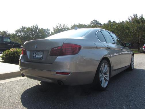 2016 BMW 535 4dr Sdn 535i RWD