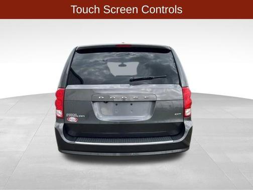 Granite Crystal Metallic Clearcoat 2020 Dodge Grand Caravan SXT