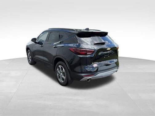 Black 2023 Chevrolet Blazer 2LT
