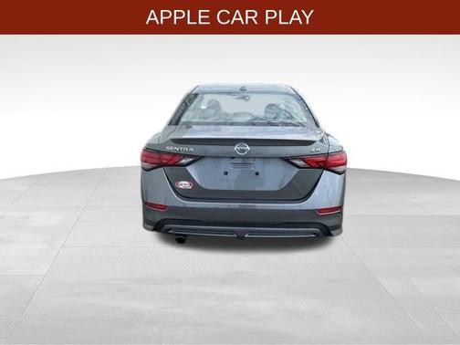 Gun Metallic 2022 Nissan Sentra SR