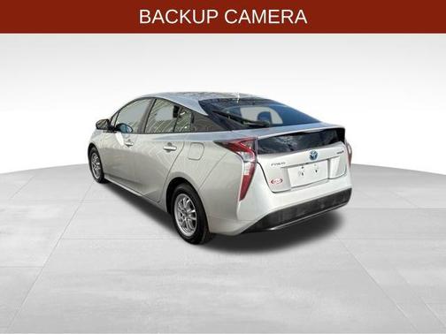 2016 Toyota Prius Two