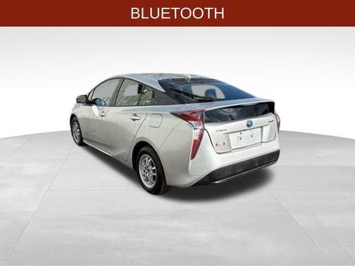 2016 Toyota Prius Two