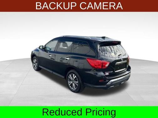 2020 Nissan Pathfinder SL