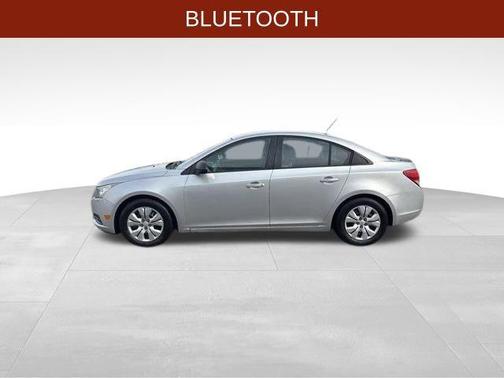 2013 Chevrolet Cruze LS