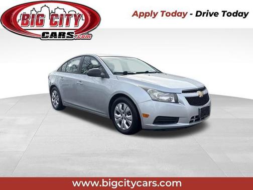 2013 Chevrolet Cruze LS