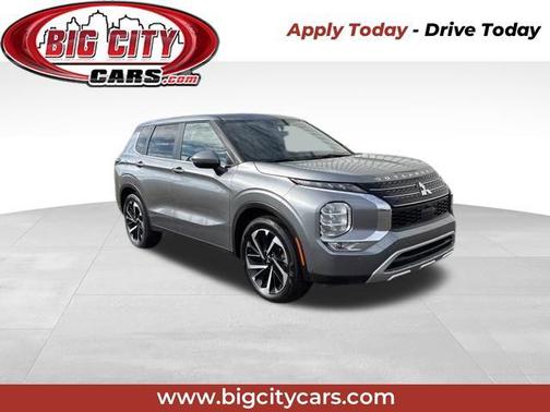 2024 Mitsubishi Outlander SE