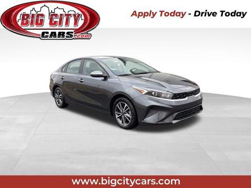 2023 Kia Forte LXS