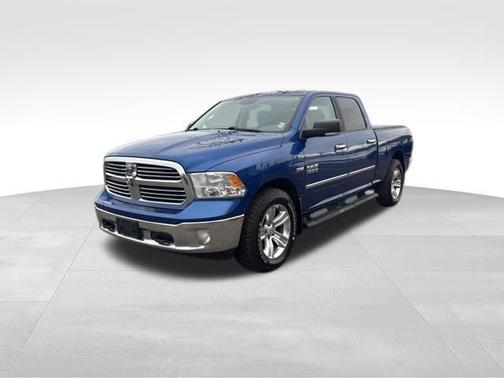 2017 RAM 1500 SLT