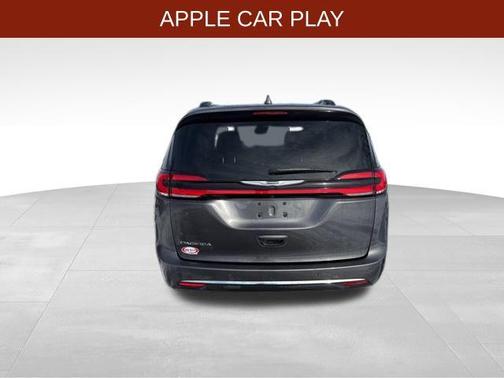 2022 Chrysler Pacifica Touring