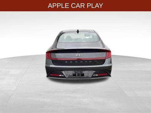 2022 Hyundai SONATA SE