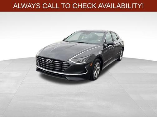 2022 Hyundai SONATA SE