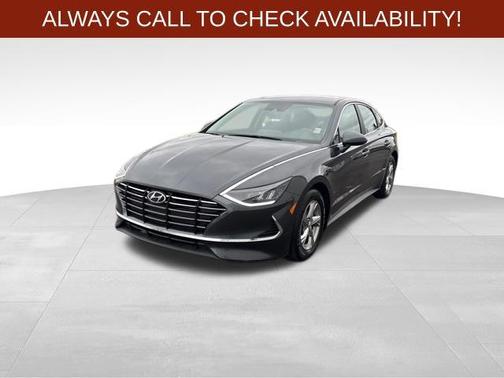 2022 Hyundai SONATA SE