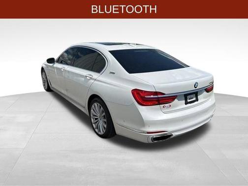 2018 BMW 740e 740e xDrive iPerformance