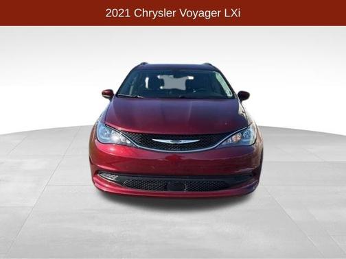Velvet Red Pearlcoat 2021 Chrysler Voyager LXI
