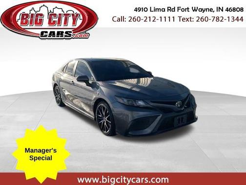 2022 Toyota Camry SE