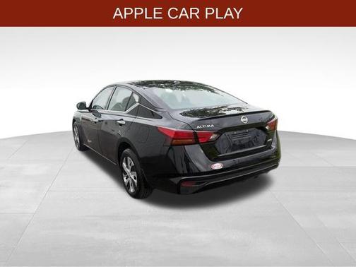 Super Black Clearcoat 2020 Nissan Altima 2.5 S