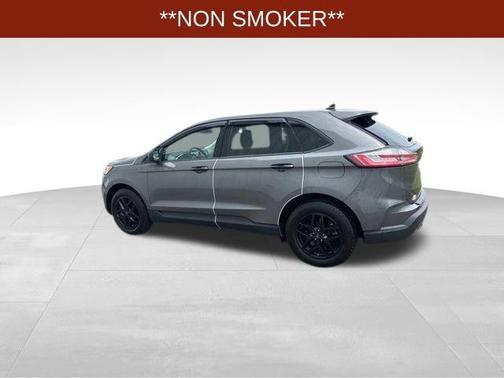 2021 Ford Edge SE