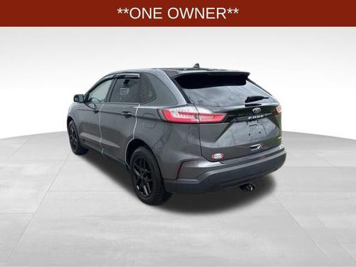 2021 Ford Edge SE