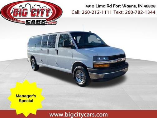 2017 Chevrolet Express 3500 LT