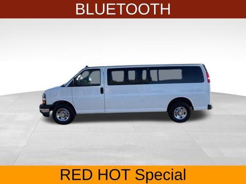 2017 Chevrolet Express 3500 LT