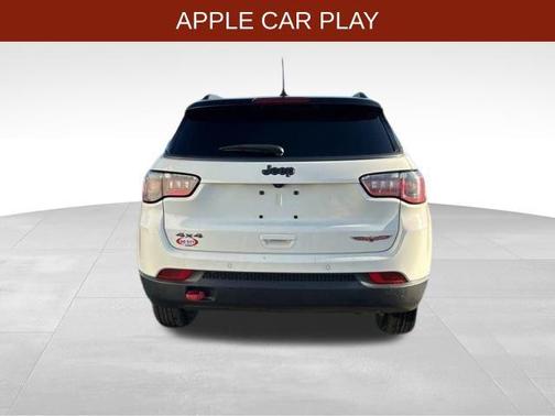 2021 Jeep Compass Trailhawk