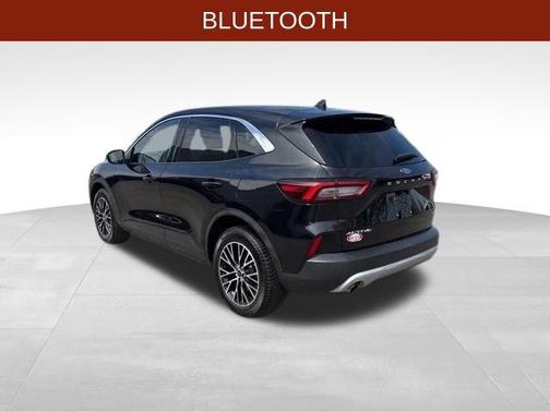 Black Metallic 2023 Ford Escape Active