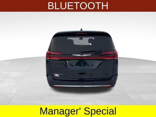 2024 Chrysler Pacifica Touring