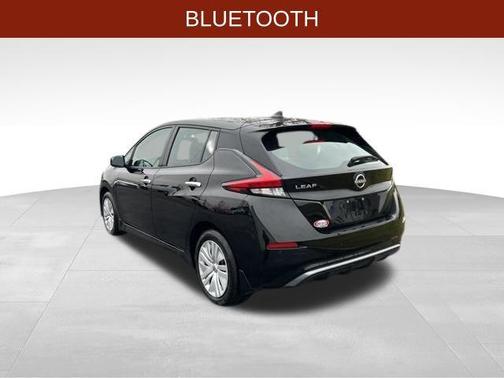 2025 Nissan Leaf S