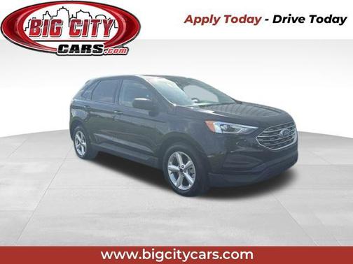 2022 Ford Edge SE