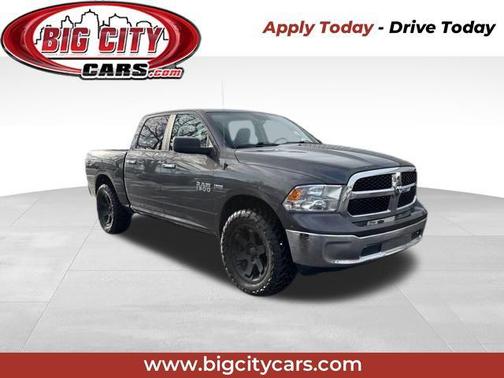 2018 RAM 1500 SLT