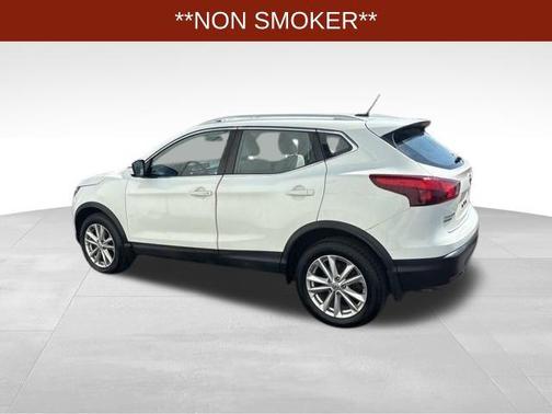 2017 Nissan Rogue Sport SV