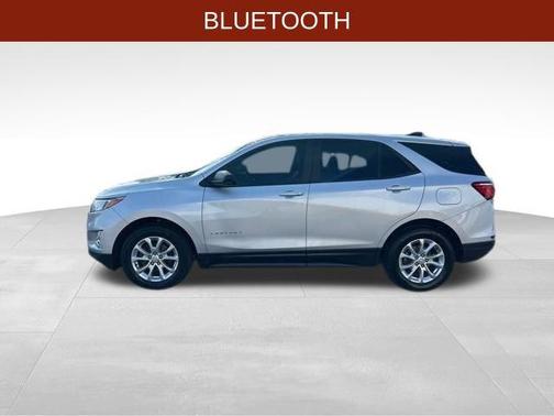 Silver Ice Metallic 2021 Chevrolet Equinox LS