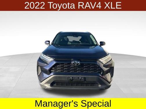 2022 Toyota RAV4 XLE