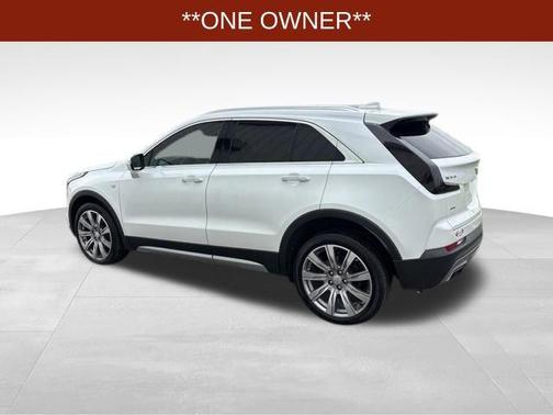 Crystal White Tricoat 2021 Cadillac XT4 Premium Luxury