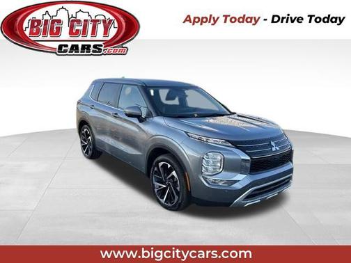 2024 Mitsubishi Outlander SE