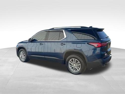 2022 Chevrolet Traverse LT